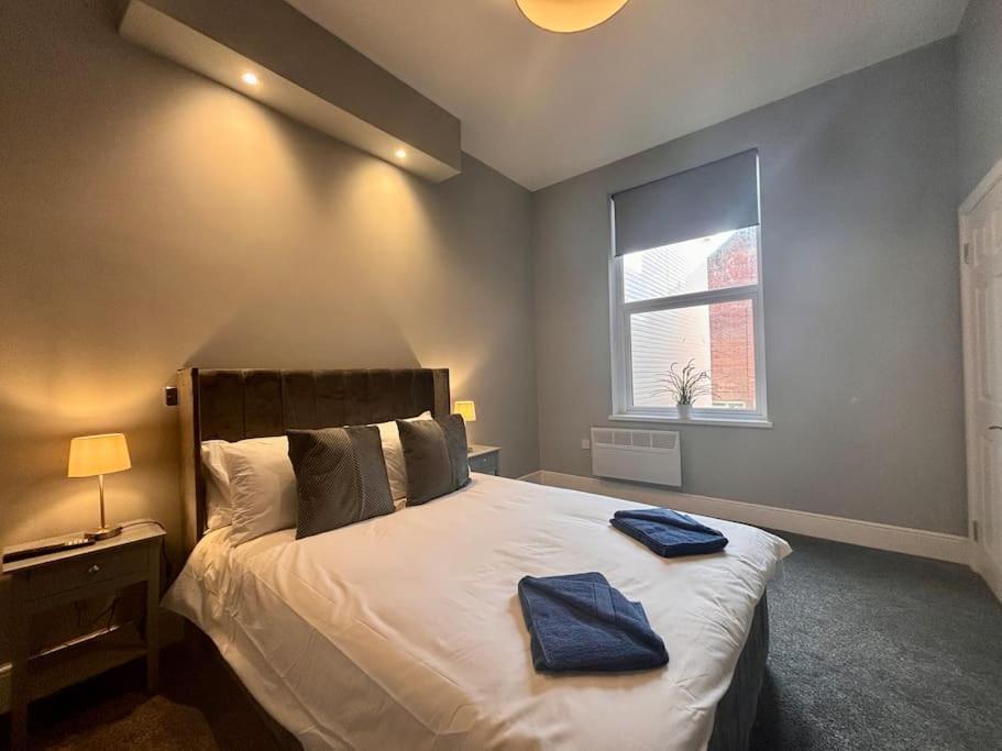 Teds Apartments-Town Centre-Apt2 Blackpool Exterior photo